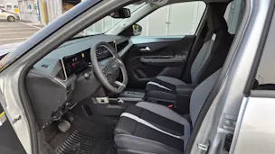 Opel Frontera 1.2 T HEV 145 GS