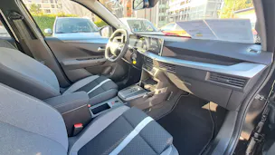 Opel Frontera 1.2 T HEV 145 GS