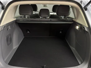 https://vehicle.imgix.net/4342590/88e5d60e-bb1d-4ba5-a476-57f2fc4def87.jpg