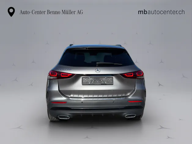 Mercedes-Benz GLA 200 AMG Line