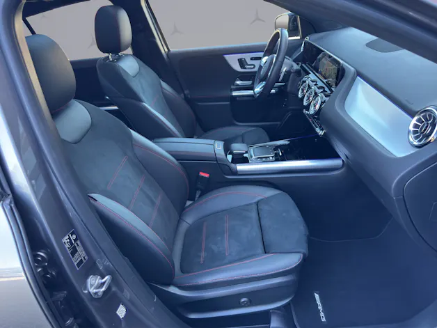 Mercedes-Benz GLA 200 AMG Line