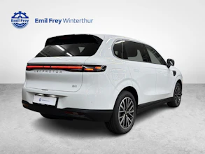 https://vehicle.imgix.net/4342593/efe1d1ba-40c3-4ccd-97d6-08105d031f42.jpg
