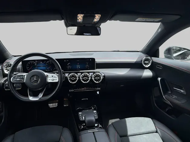 Mercedes-Benz CLA 250 AMG Line