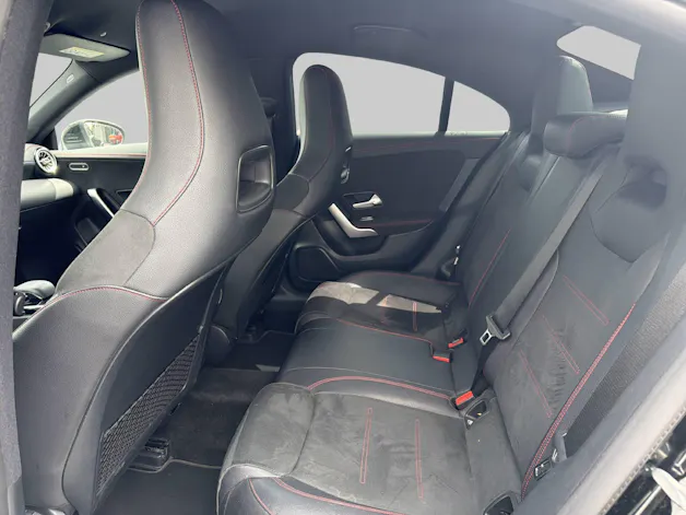 Mercedes-Benz CLA 250 AMG Line