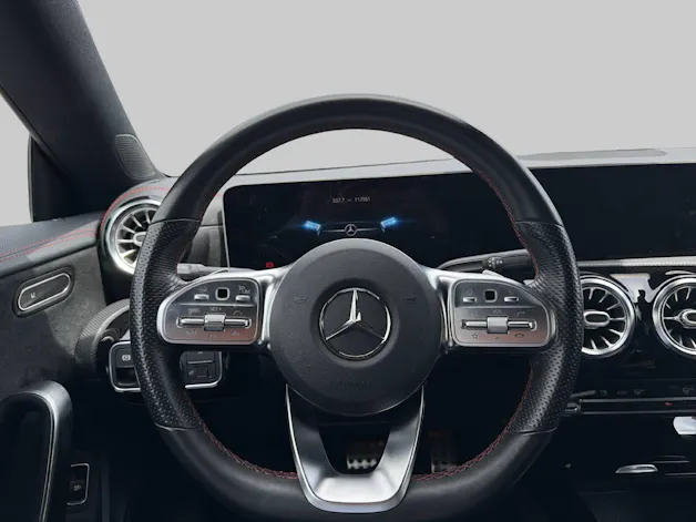 Mercedes-Benz CLA 250 AMG Line