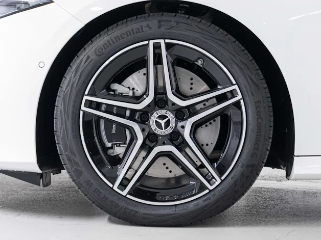 Mercedes-Benz A 250 4MATIC