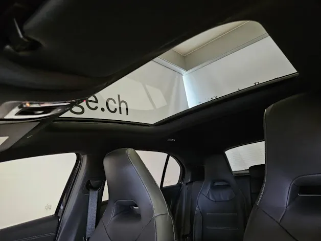 Mercedes-Benz A 250 4Matic AMG Line
