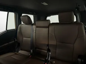 Toyota Land Cruiser 2.8 D 48V Style