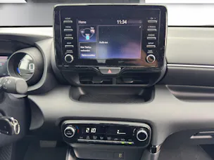 Toyota Yaris 1.5 VVT-i HSD Comfort