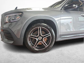 immagine del veicolo MERCEDES-BENZ GLB 220 d 4MATIC AMG Line