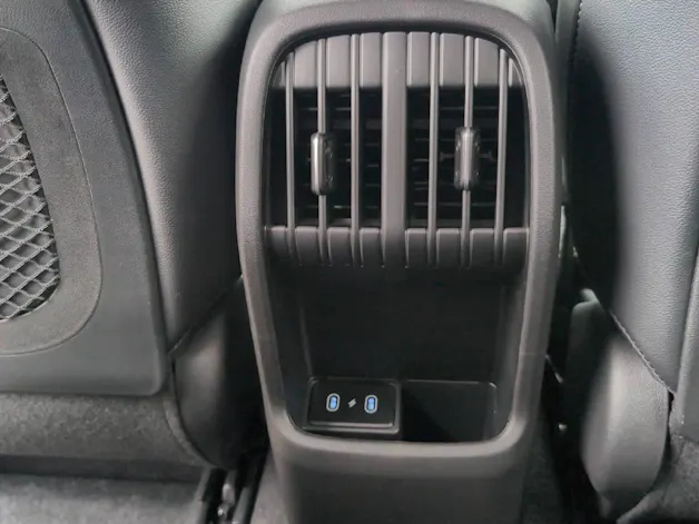 Hyundai KONA 1.6 GDi Hybrid Amplia