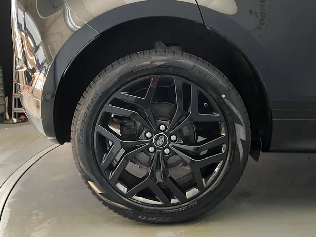 Land Rover Range Rover Evoque 2.0 T R-Dynamic SE