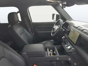Land Rover Defender 110 3.0 D I6 250 X-Dynamic S