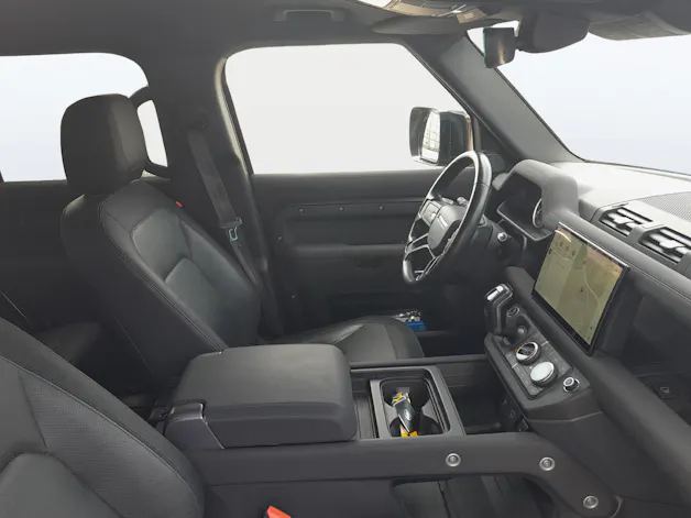 Land Rover Defender 110 3.0 D I6 250 X-Dynamic S