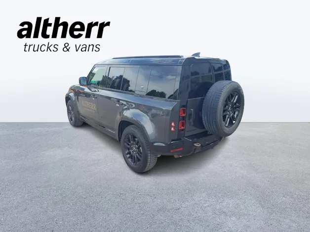 Land Rover Defender 110 3.0 D I6 250 X-Dynamic S