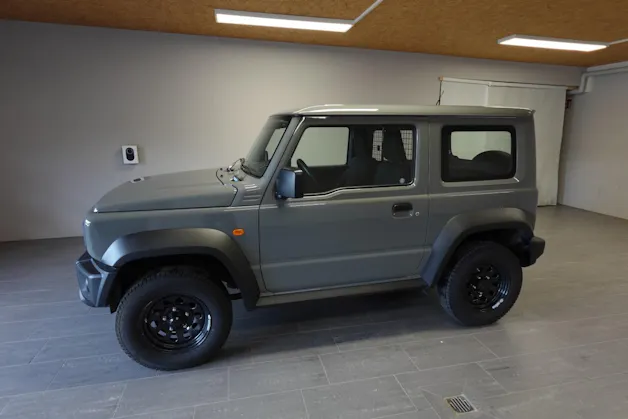 Suzuki Jimny Country 1.5 Compact+