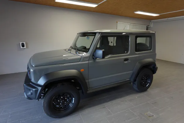 Suzuki Jimny Country 1.5 Compact+