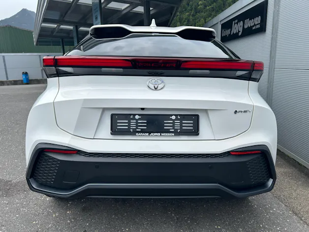Toyota C-HR 2.0 PHEV Swiss Edition