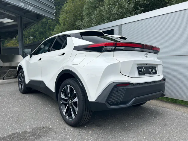 Toyota C-HR 2.0 PHEV Swiss Edition