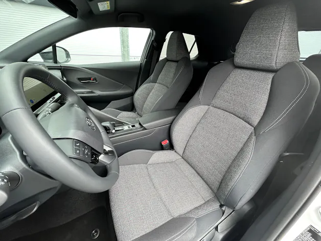 Toyota C-HR 2.0 PHEV Swiss Edition