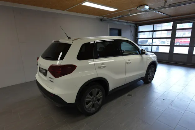 Suzuki Vitara 1.4B T Compact+ Hybrid 4x4