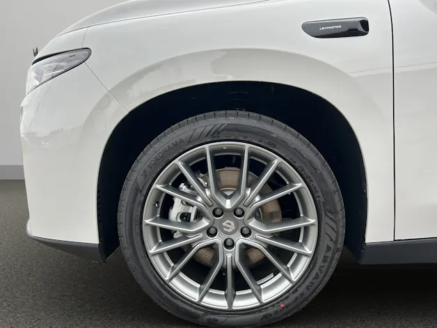 Leapmotor C10 EV AWD