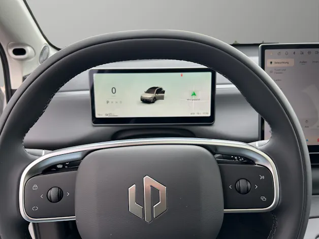 Leapmotor C10 EV AWD
