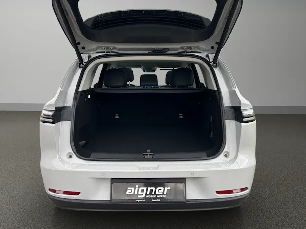 Leapmotor C10 EV AWD