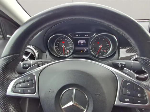 Mercedes-Benz Classe GLA X156 GLA 250 AMG Line 4m