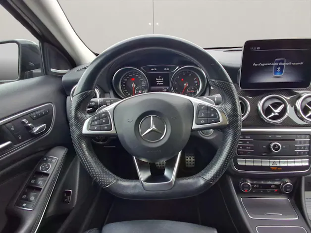 Mercedes-Benz Classe GLA X156 GLA 250 AMG Line 4m