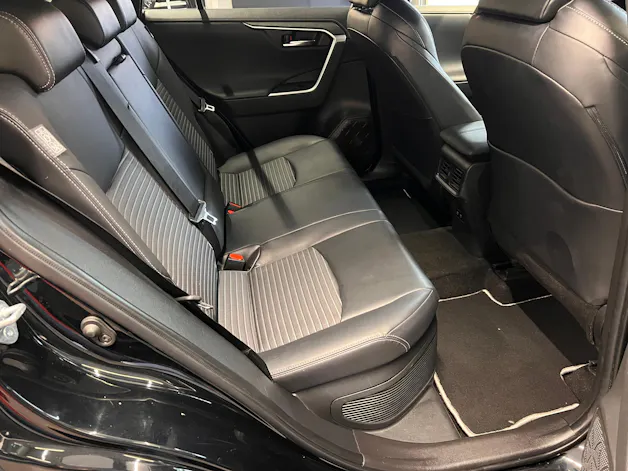 Toyota RAV4 2.5 HEV Black Edition