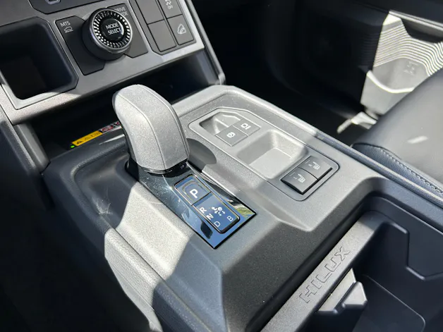 Toyota Hilux Double Cab.-Pick-up 59KWh Style