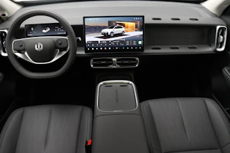 https://vehicle.imgix.net/4342828/02ae8a29-def2-4f93-aca2-130f3659349d.JPG