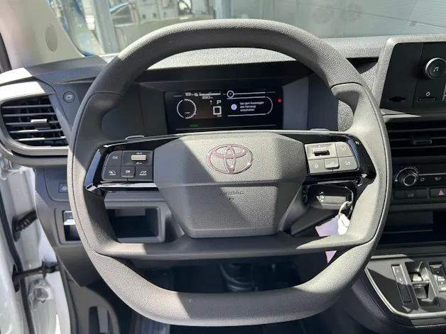 Toyota PROACE Van L2 75KWh Active