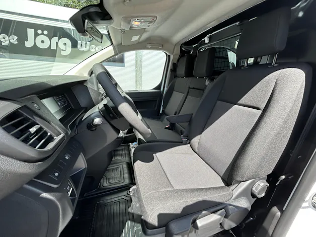 Toyota PROACE Van L2 75KWh Active