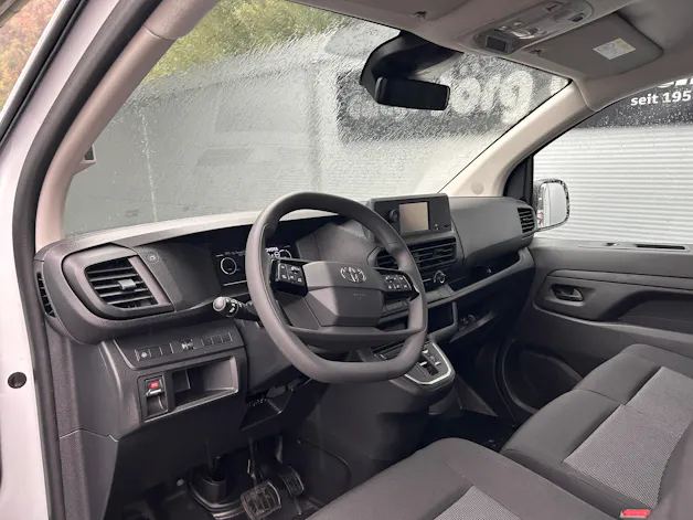 Toyota PROACE Van L2 75KWh Active