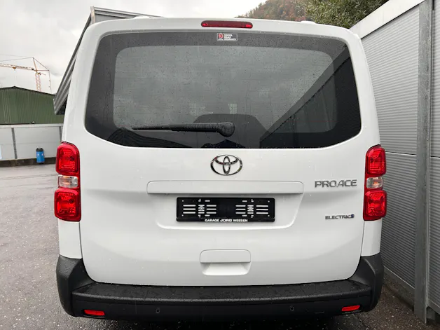 Toyota PROACE Van L2 75KWh Active