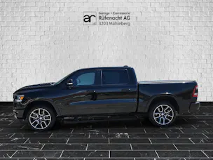 Dodge USA Ram 1500 Crew Kab. Pick-up 5.7 HEMI MDS VVT Laramie
