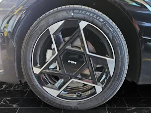 Kia EV4 81 kWh GT-Line