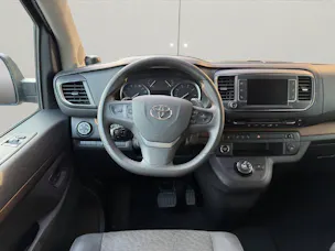 Toyota PROACE Verso L1 2.0 D Family
