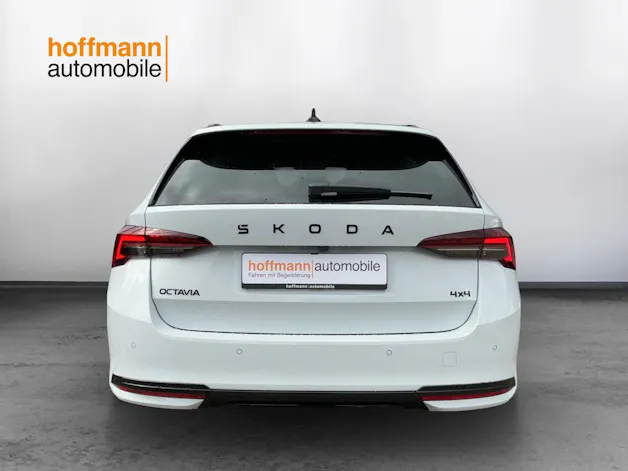 Škoda Octavia Combi 2.0 TSI DSG Dynamic 4x4