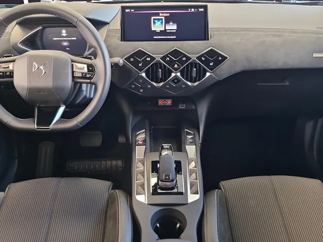 DS Automobiles AUTOMOBILES DS3 1.2 MHEV Performance