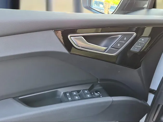 Audi Q4 e-tron 45 quattro Gletscherweiss Metallic