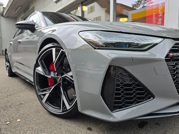 Audi RS6 Avant 4.0 TFSI V8 quattro