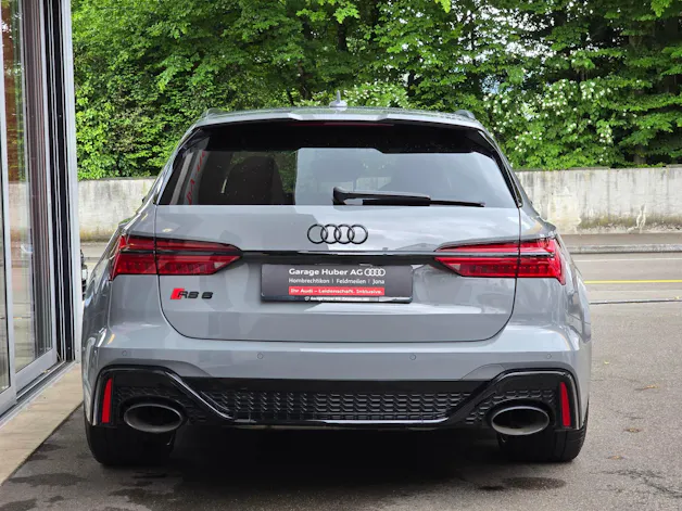 Audi RS6 Avant 4.0 TFSI V8 quattro
