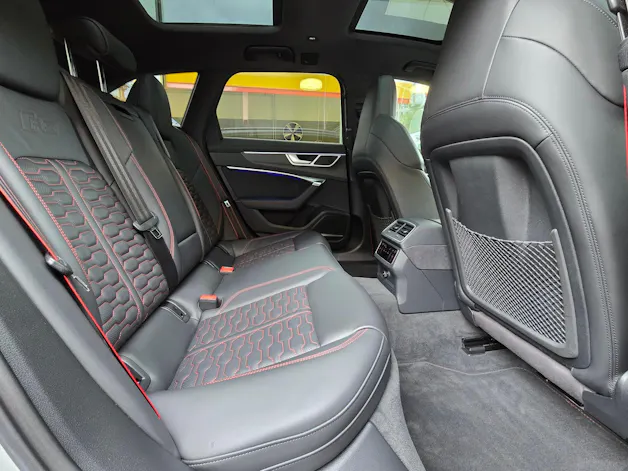 Audi RS6 Avant 4.0 TFSI V8 quattro