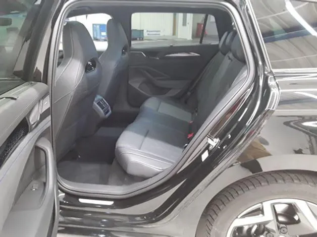 VW Passat Variant 2.0 TSI evo4 R-Line 4 Motion DSG 5 Jahre 100tkm VW Werksgarantie