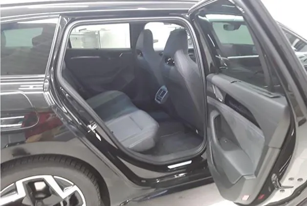 VW Passat Variant 2.0 TSI evo4 R-Line 4 Motion DSG 5 Jahre 100tkm VW Werksgarantie