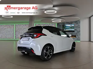 Toyota Yaris 1.5 VVT-i HSD Premium