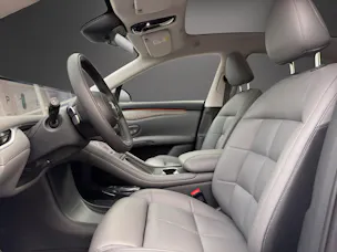 MG IM6 100 kWh Performance 21 4WD